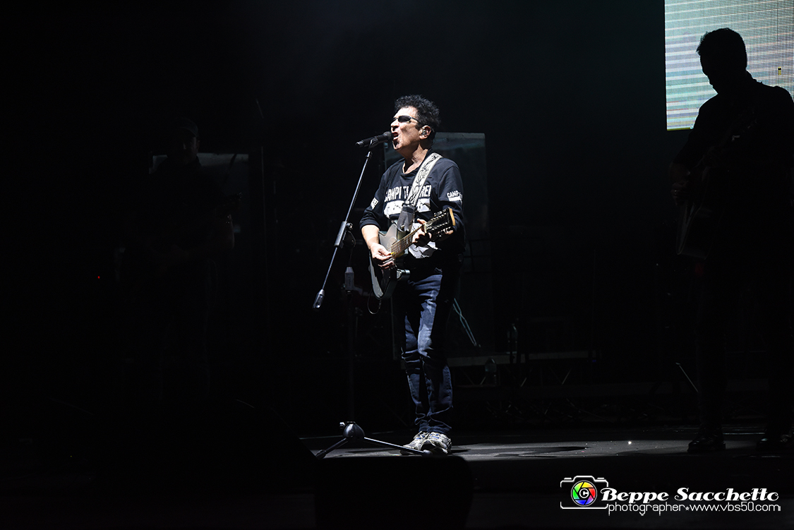 VBS_4217 - Concerto Edoardo Bennato - Peter Pan Rock 'n' Roll Tour.jpg